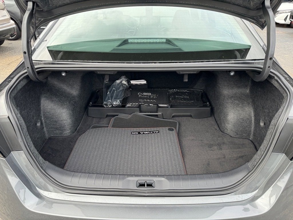 New 2025 Nissan Altima 2.5 SR w/ SR Premium Package image 10