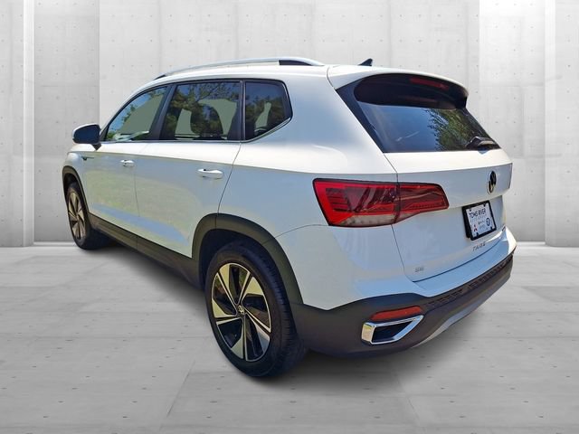 Certified 2024 Volkswagen Taos SE AWD/4WD image 4
