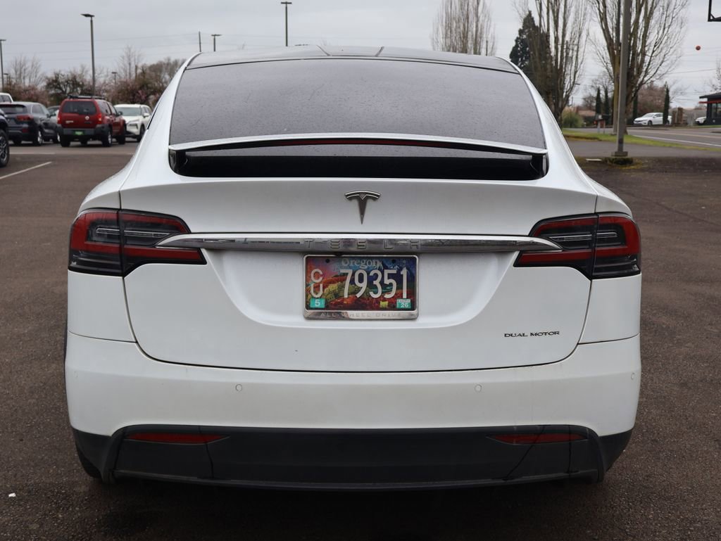 Used 2020 Tesla Model X Long Range image 5