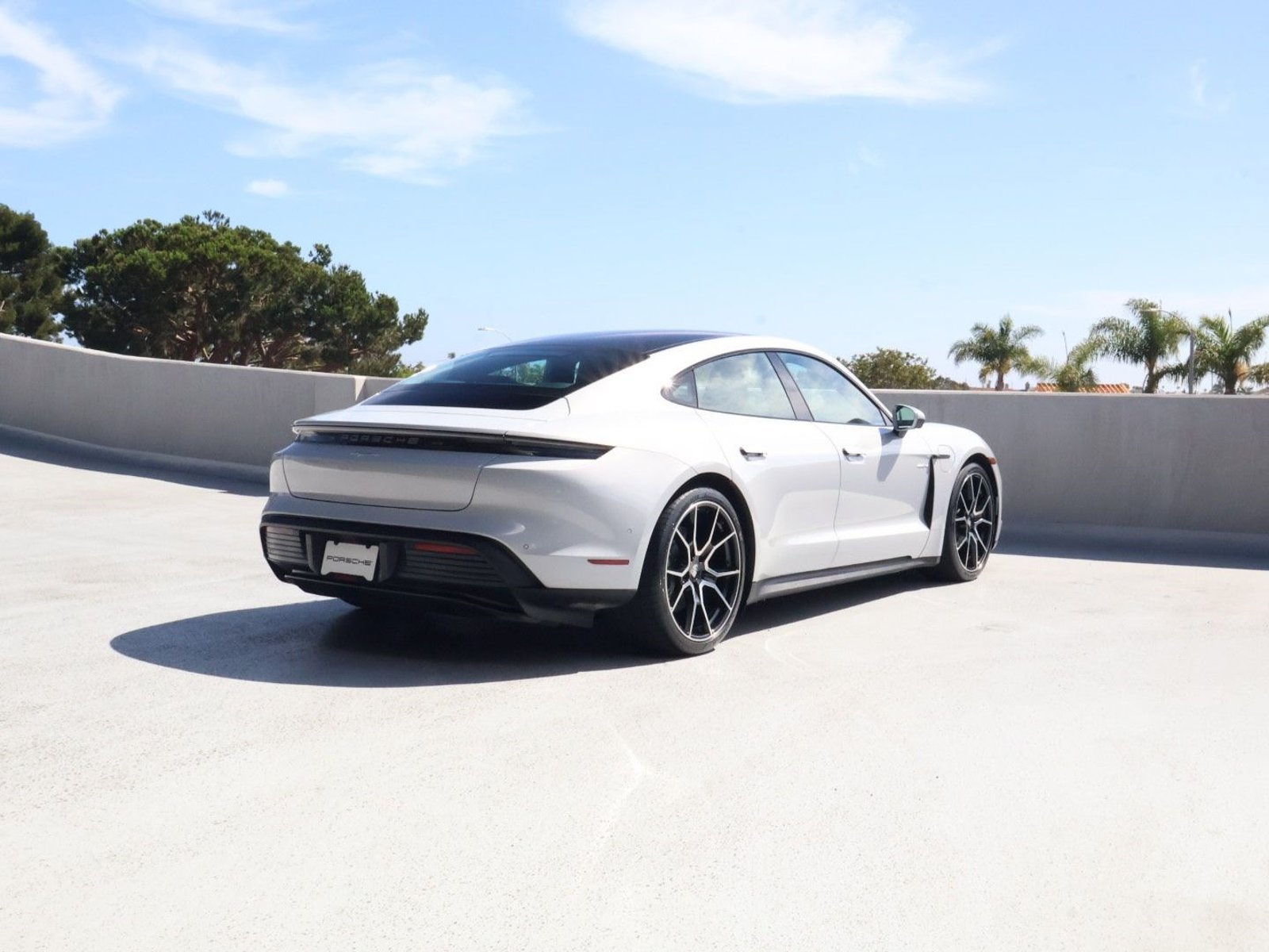 Certified 2025 Porsche Taycan w/ Storage Package RWD image 9