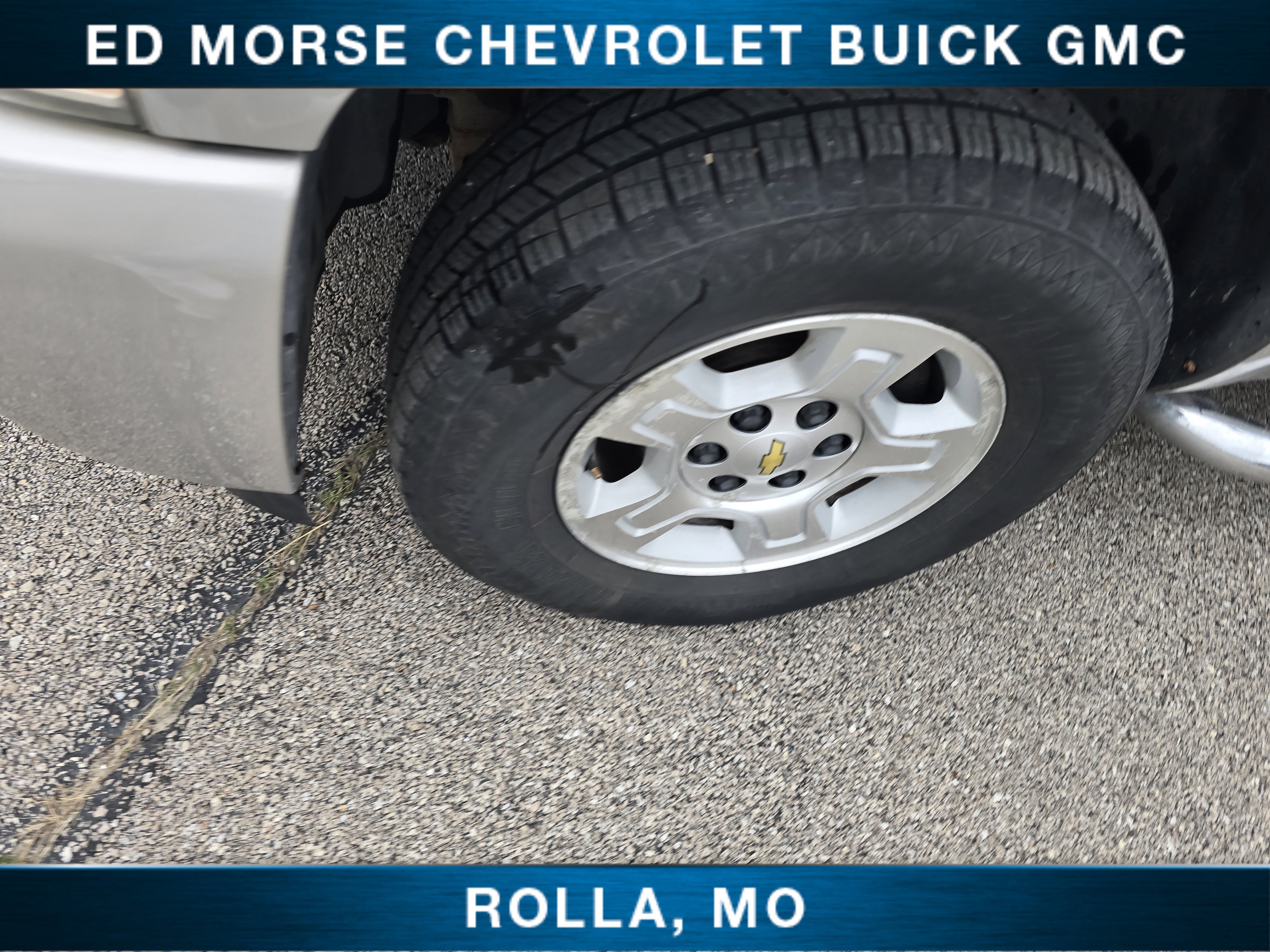 Used 2007 Chevrolet Silverado 1500 LT w/ 1LT Convenience Package AWD/4WD image 9