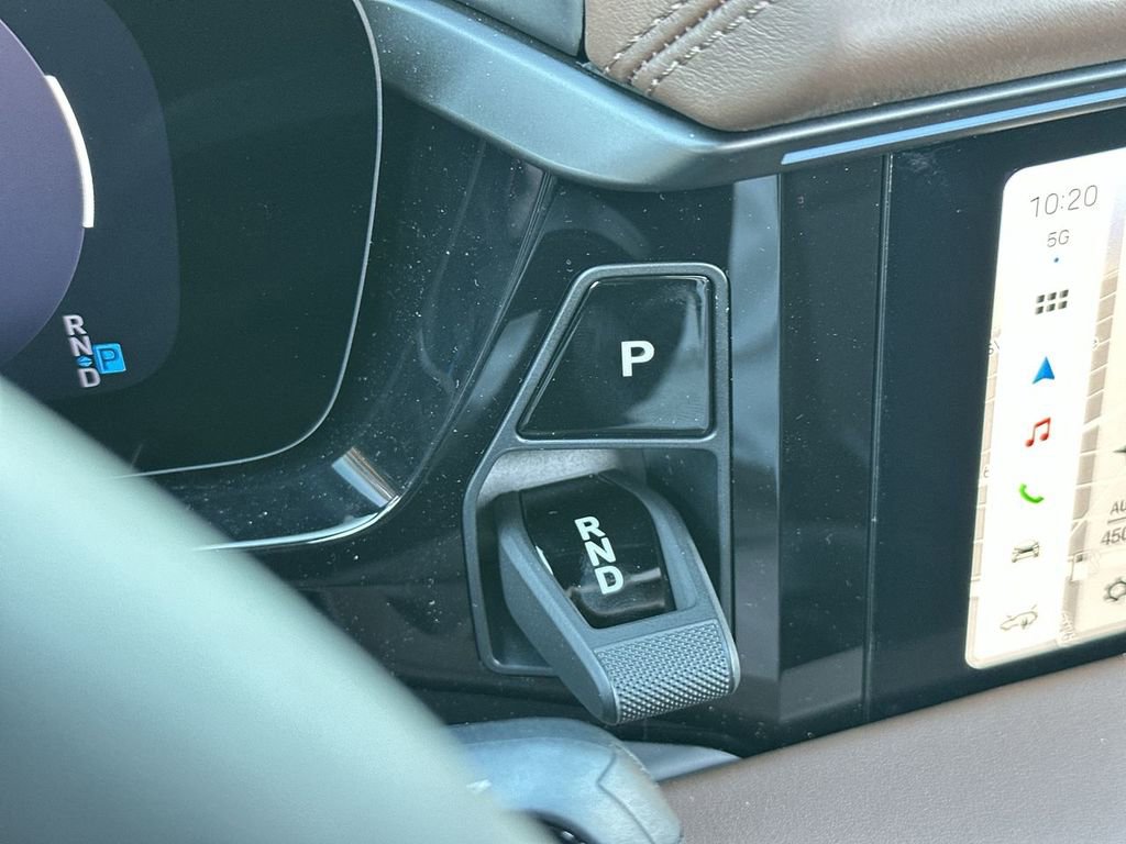 New 2025 Porsche Macan Turbo Electric image 24