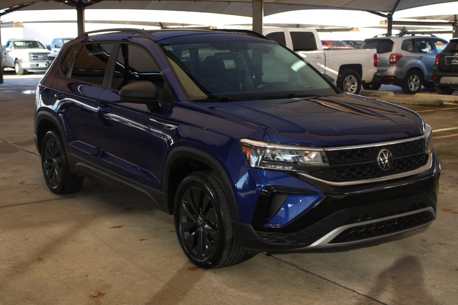Used 2023 Volkswagen Taos S image 1