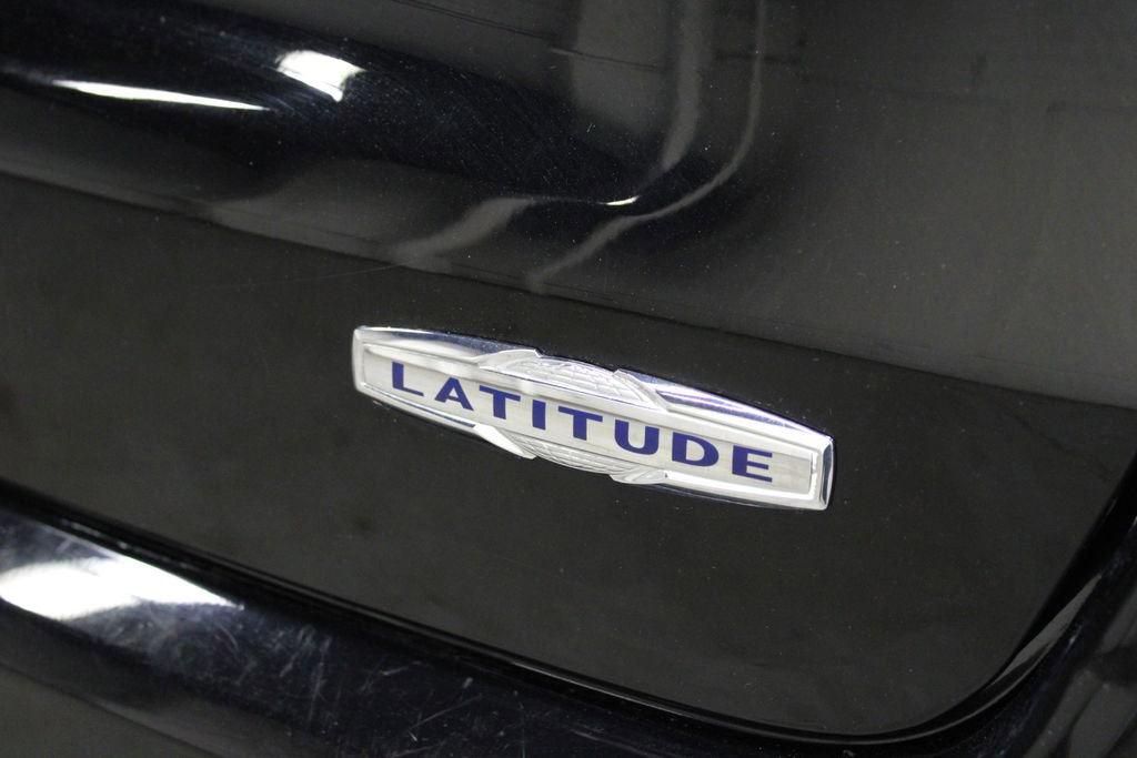 Used 2022 Jeep Compass Latitude image 38