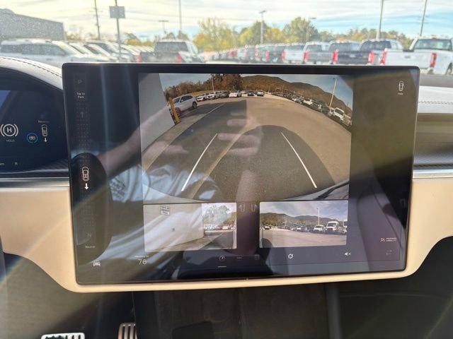 Used 2022 Tesla Model X Plaid image 19