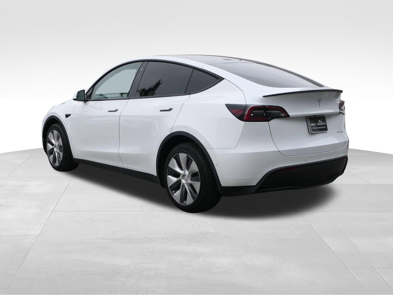 Used 2022 Tesla Model Y Long Range AWD/4WD image 6