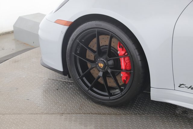Used 2026 Porsche 911 Targa 4 GTS image 13