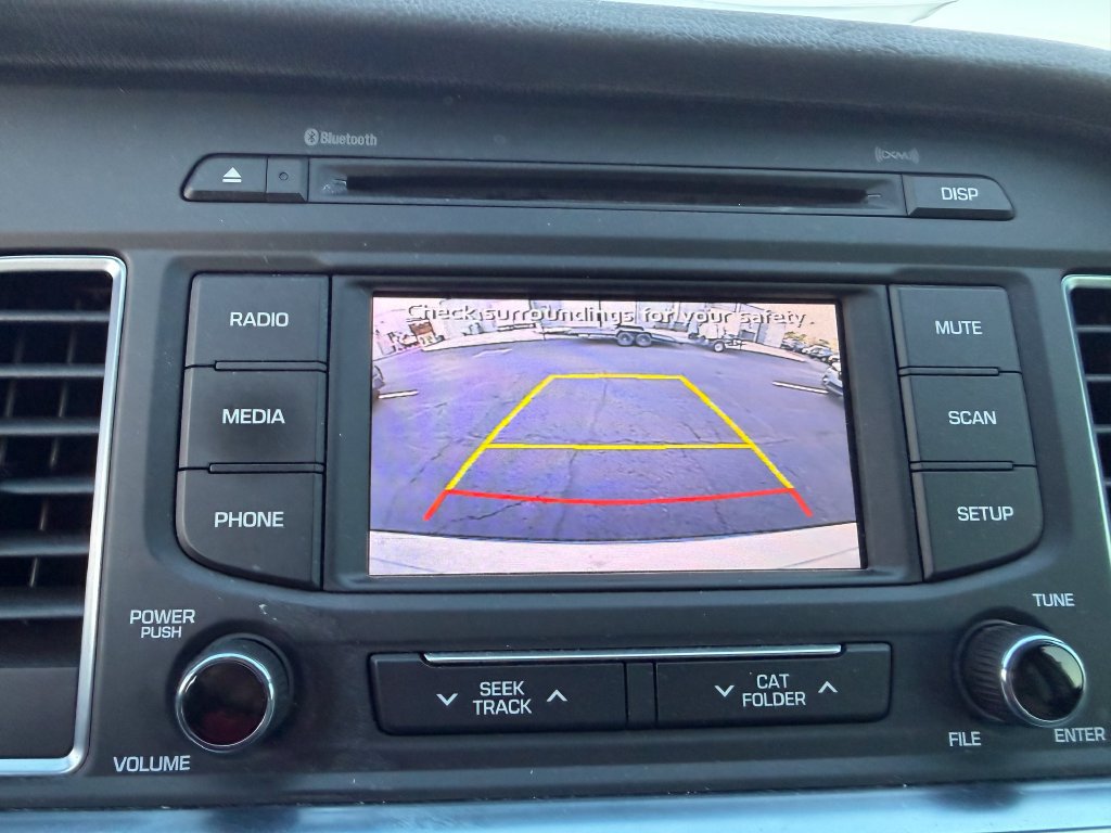 Used 2016 Hyundai Sonata SE FWD image 12