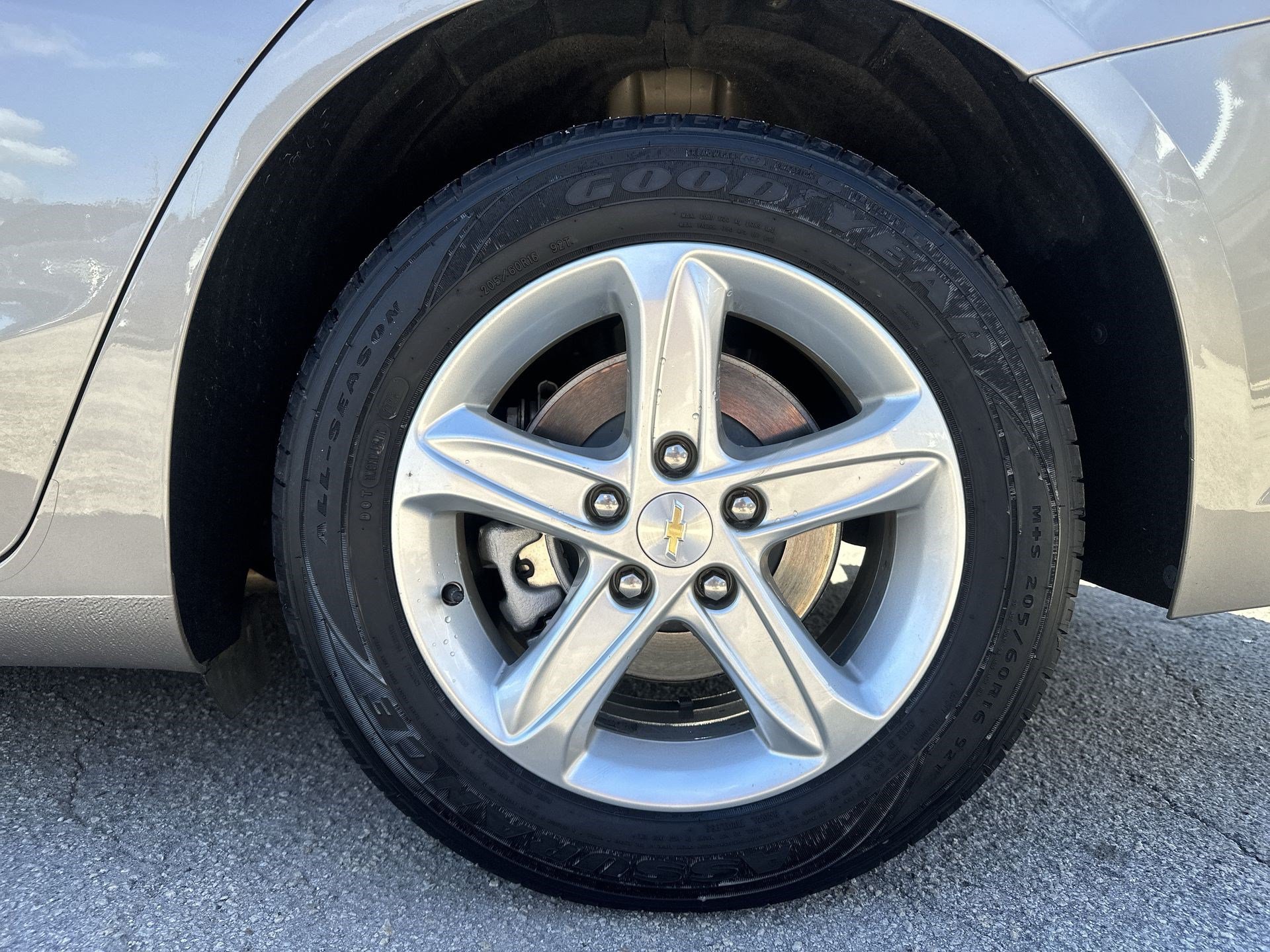 Used 2024 Chevrolet Malibu LS w/ Driver Confidence Package FWD image 18