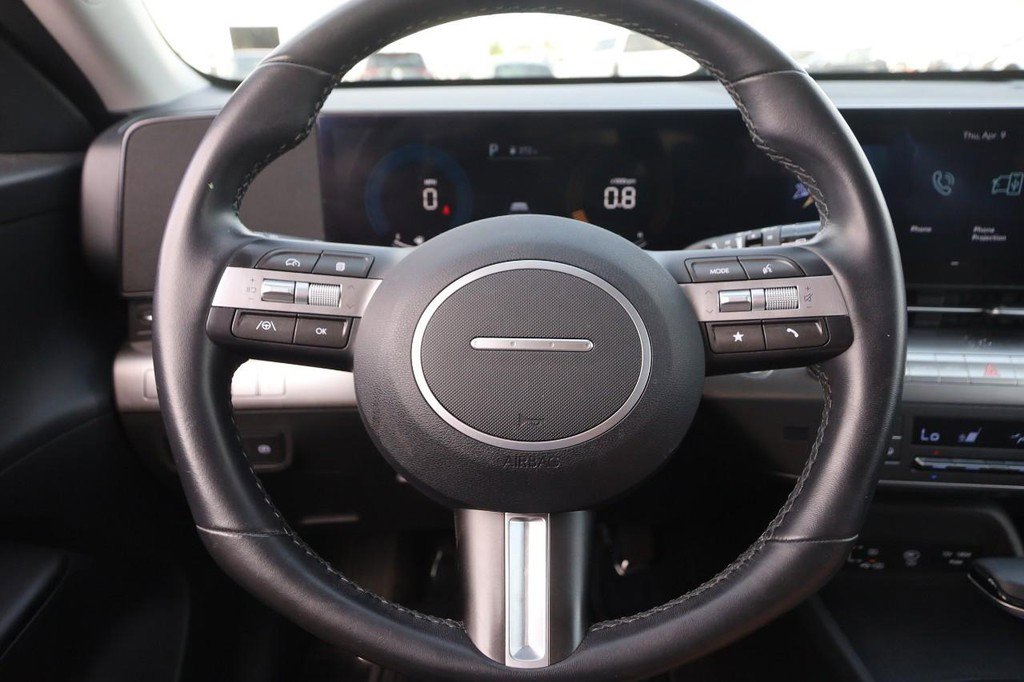 Used 2025 Hyundai Kona SEL image 10