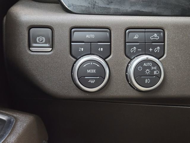 Used 2022 GMC Sierra 1500 SLT w/ SLT Premium Plus Package AWD/4WD image 21