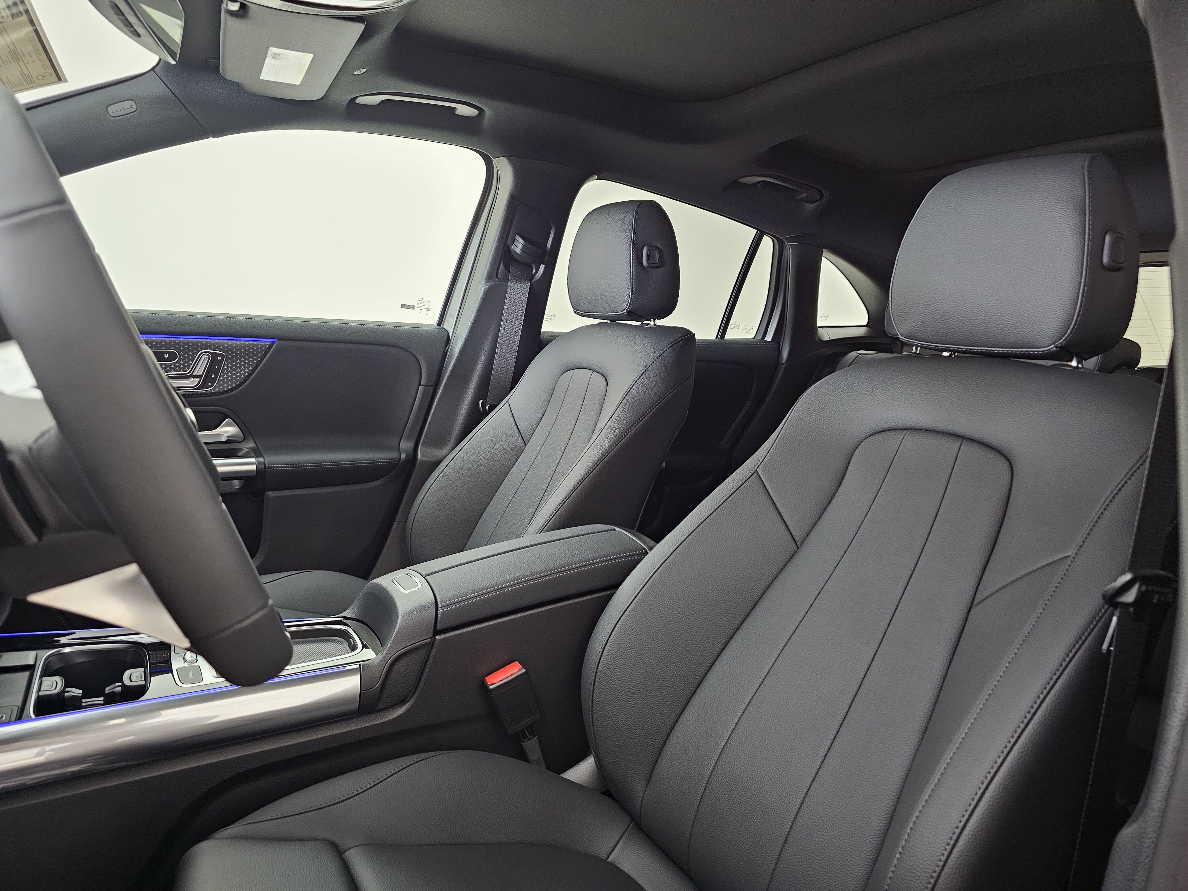 New 2026 Mercedes-Benz GLA 250 4MATIC image 9