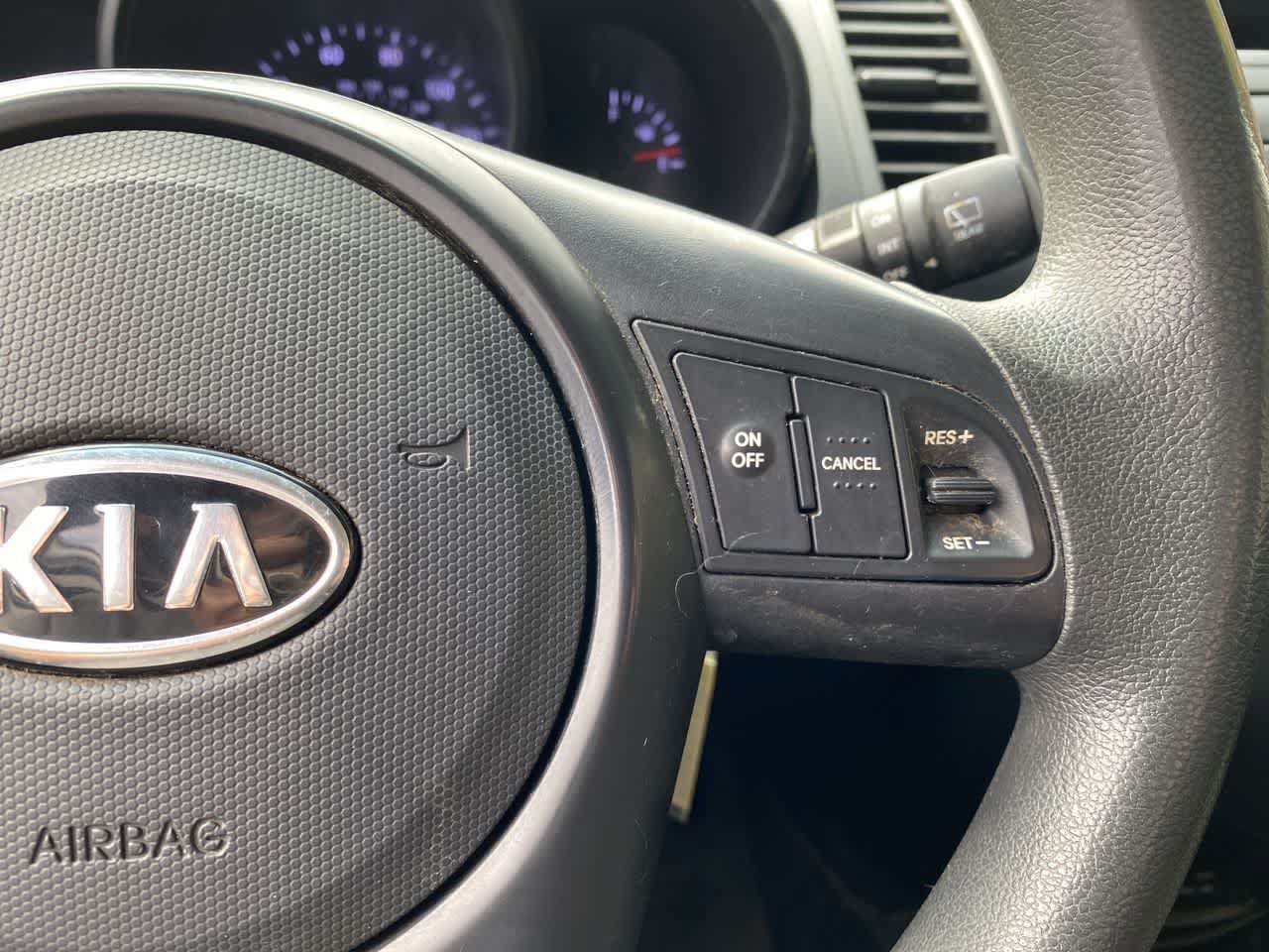 Used 2012 Kia Soul FWD image 22