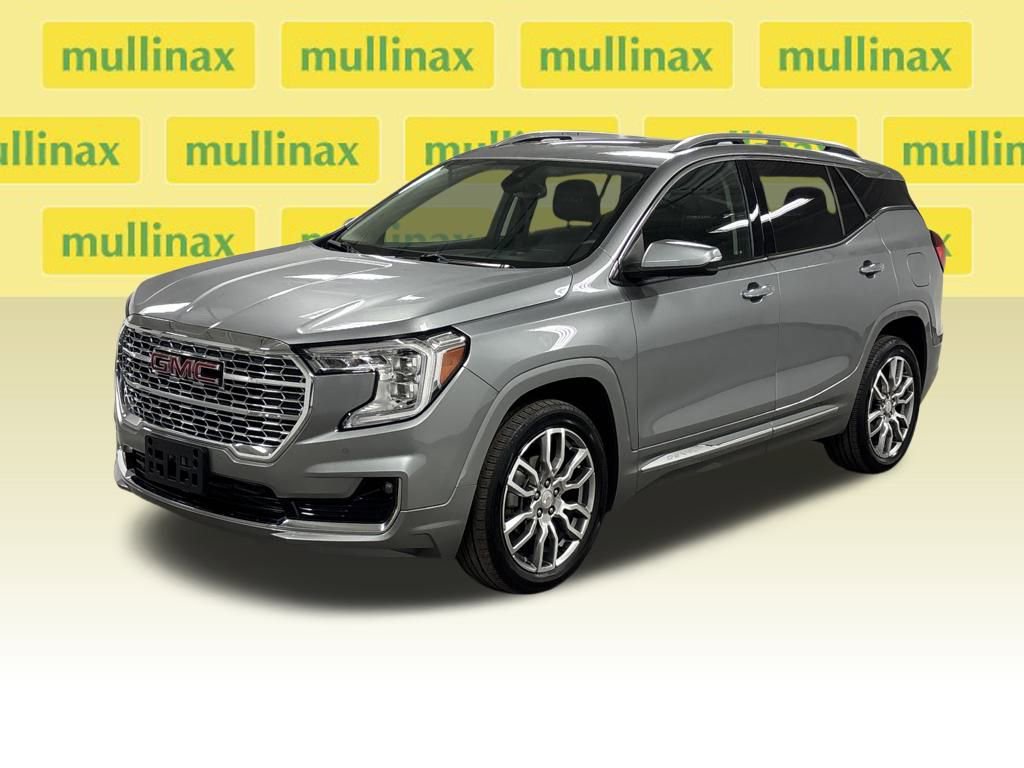 Used 2023 GMC Terrain Denali image 8