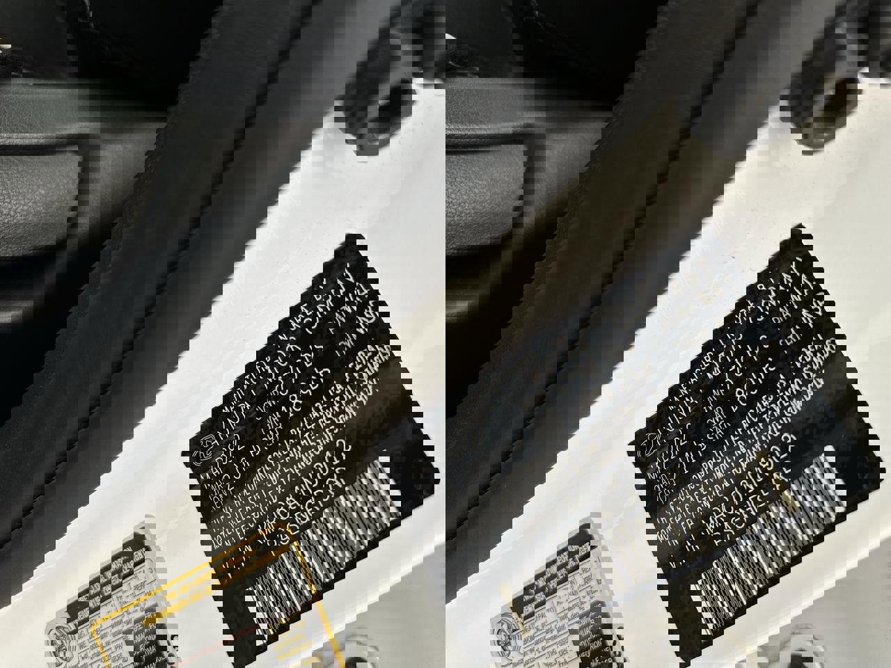 Used 2022 Hyundai Venue Limited image 25