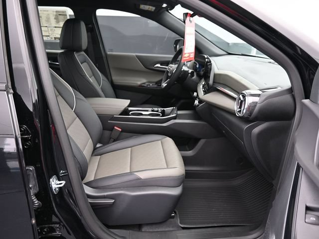 New 2026 Chevrolet Equinox LT w/ Convenience Package II AWD/4WD image 35