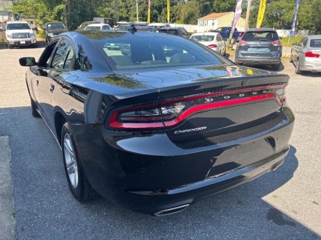 Used 2023 Dodge Charger SXT RWD image 3