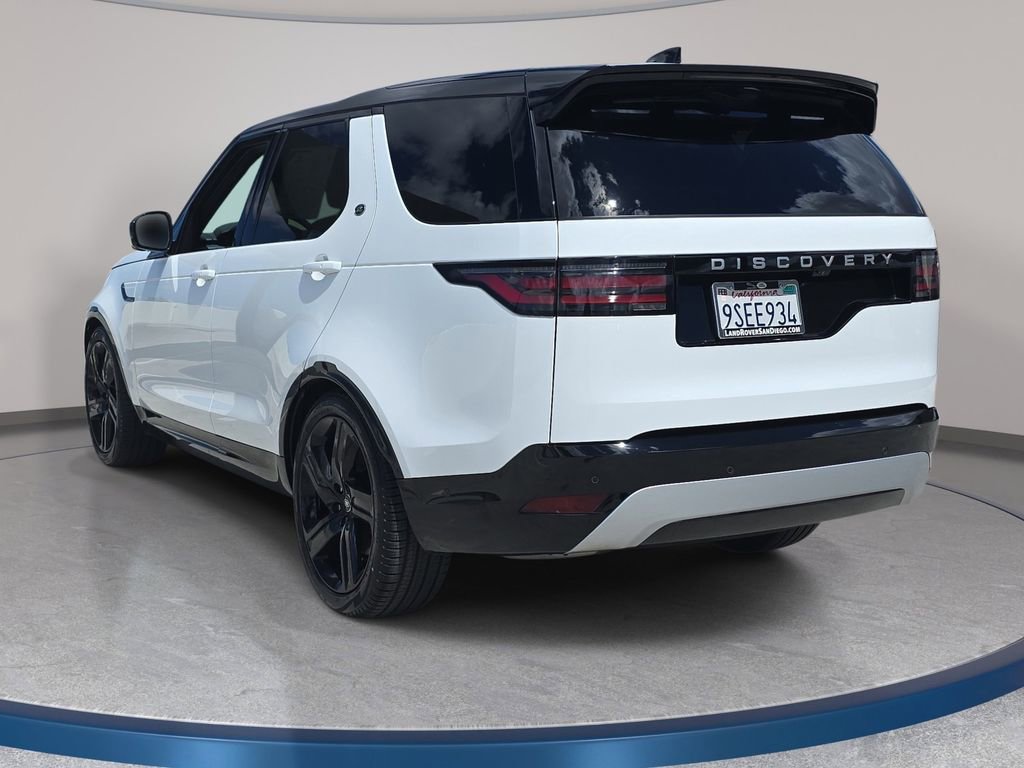 Certified 2025 Land Rover Discovery Metropolitan Edition AWD/4WD image 7