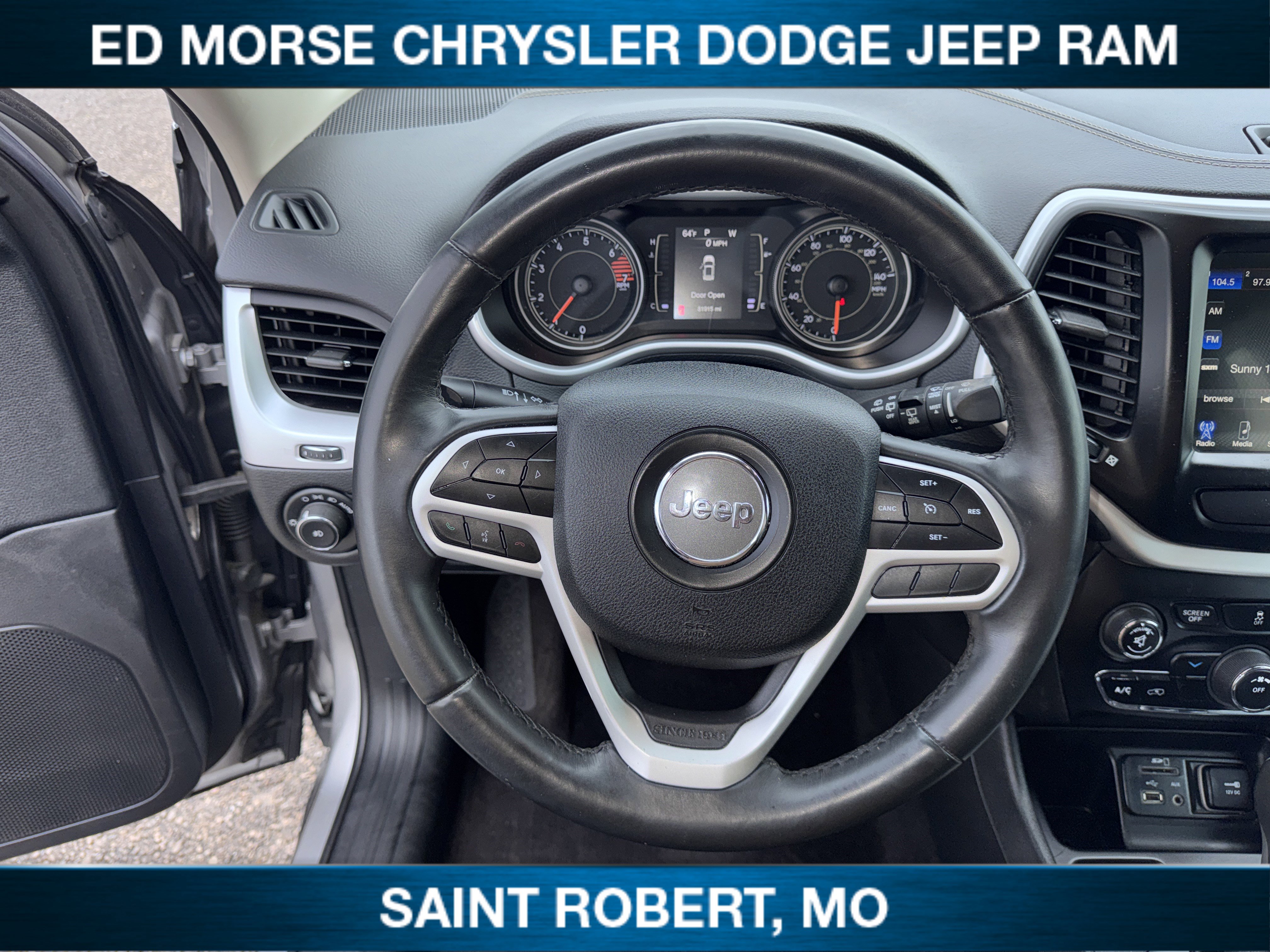 Used 2018 Jeep Cherokee Latitude Plus image 22