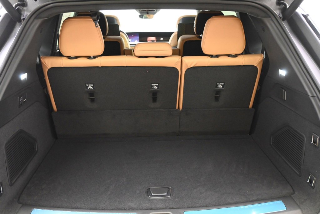 New 2025 Cadillac Escalade IQ Luxury 2 image 19