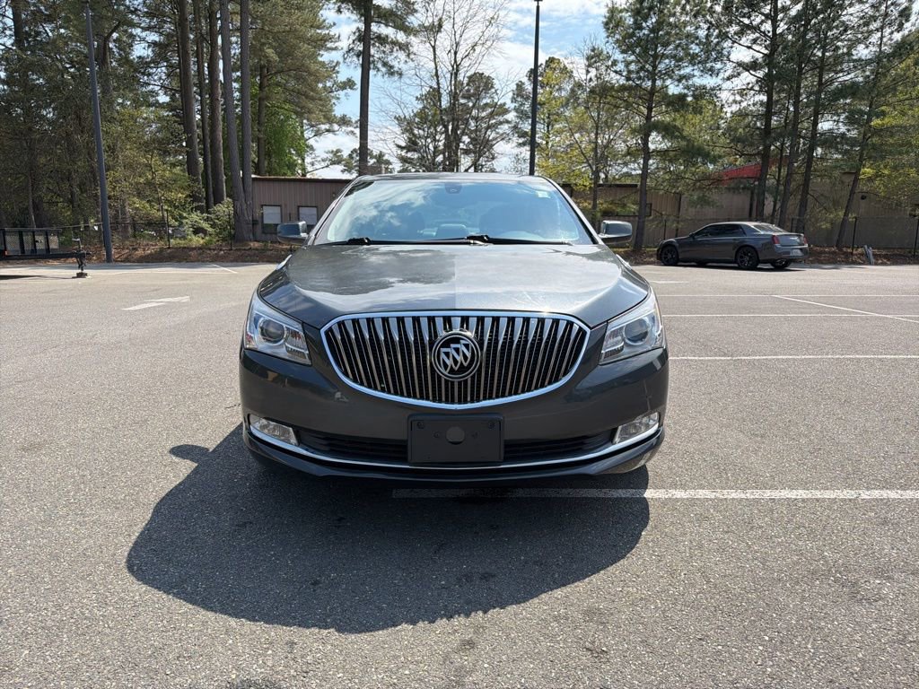 Used 2016 Buick LaCrosse FWD image 3