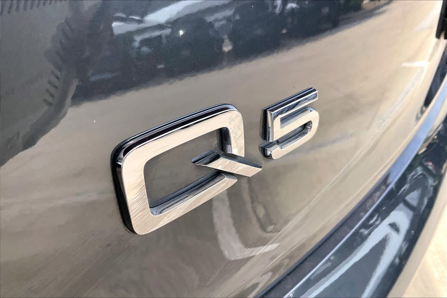 Used 2018 Audi Q5 2.0T Premium Plus w/ Premium Plus Package AWD/4WD image 31