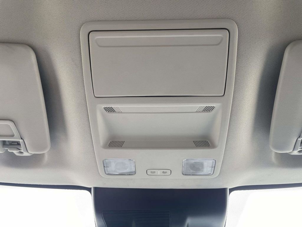 Certified 2024 Ford Maverick XLT w/ XLT Luxury Package image 29