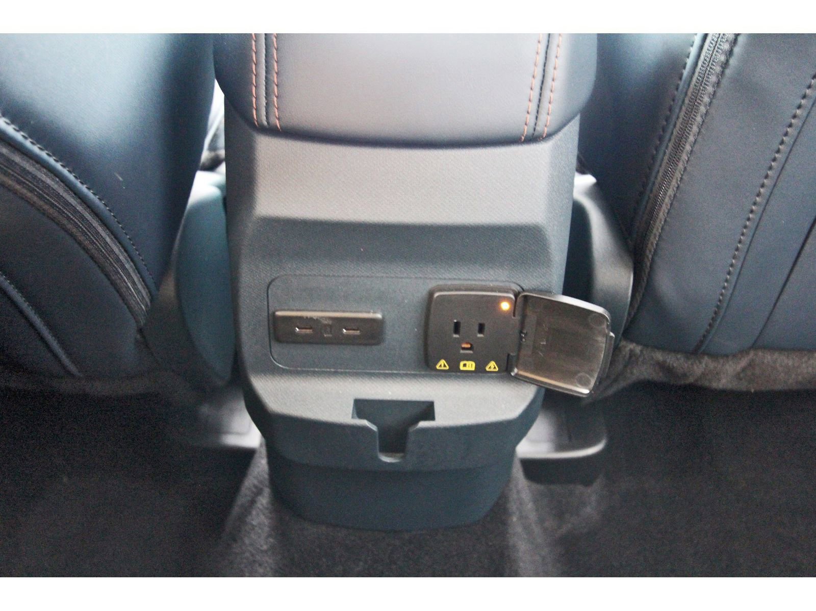 Used 2025 Ford Maverick Lariat image 15