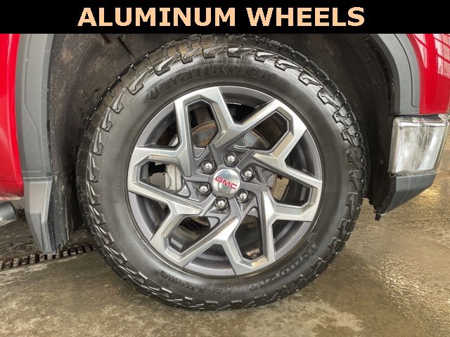 Certified 2022 GMC Sierra 1500 SLT image 10