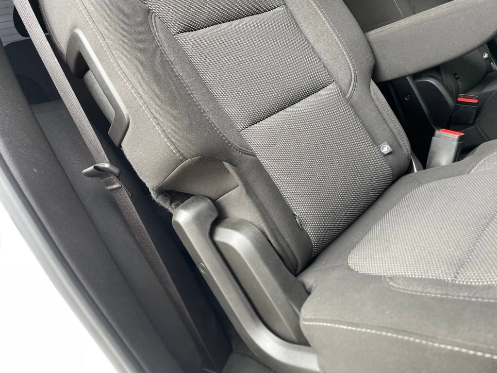 Used 2023 Chevrolet Traverse LT FWD image 26