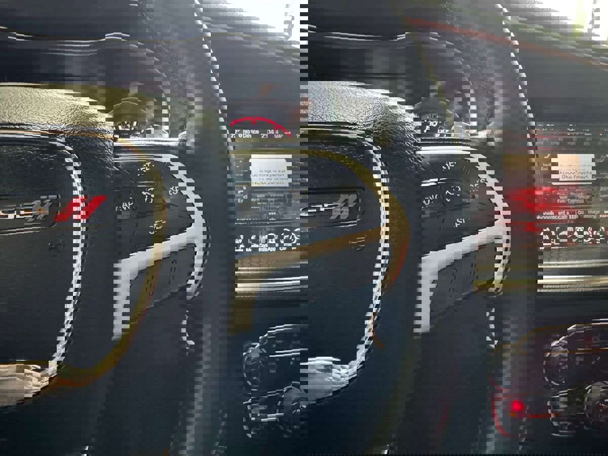 Used 2015 Dodge Charger R/T RWD image 41