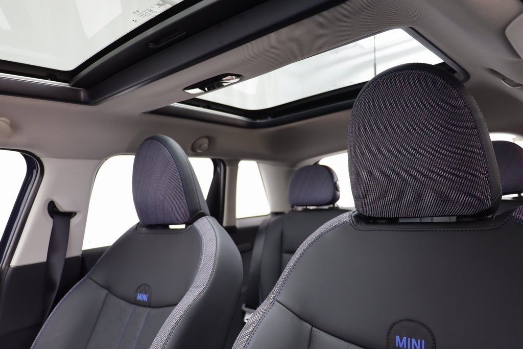 New 2026 MINI Cooper S image 13