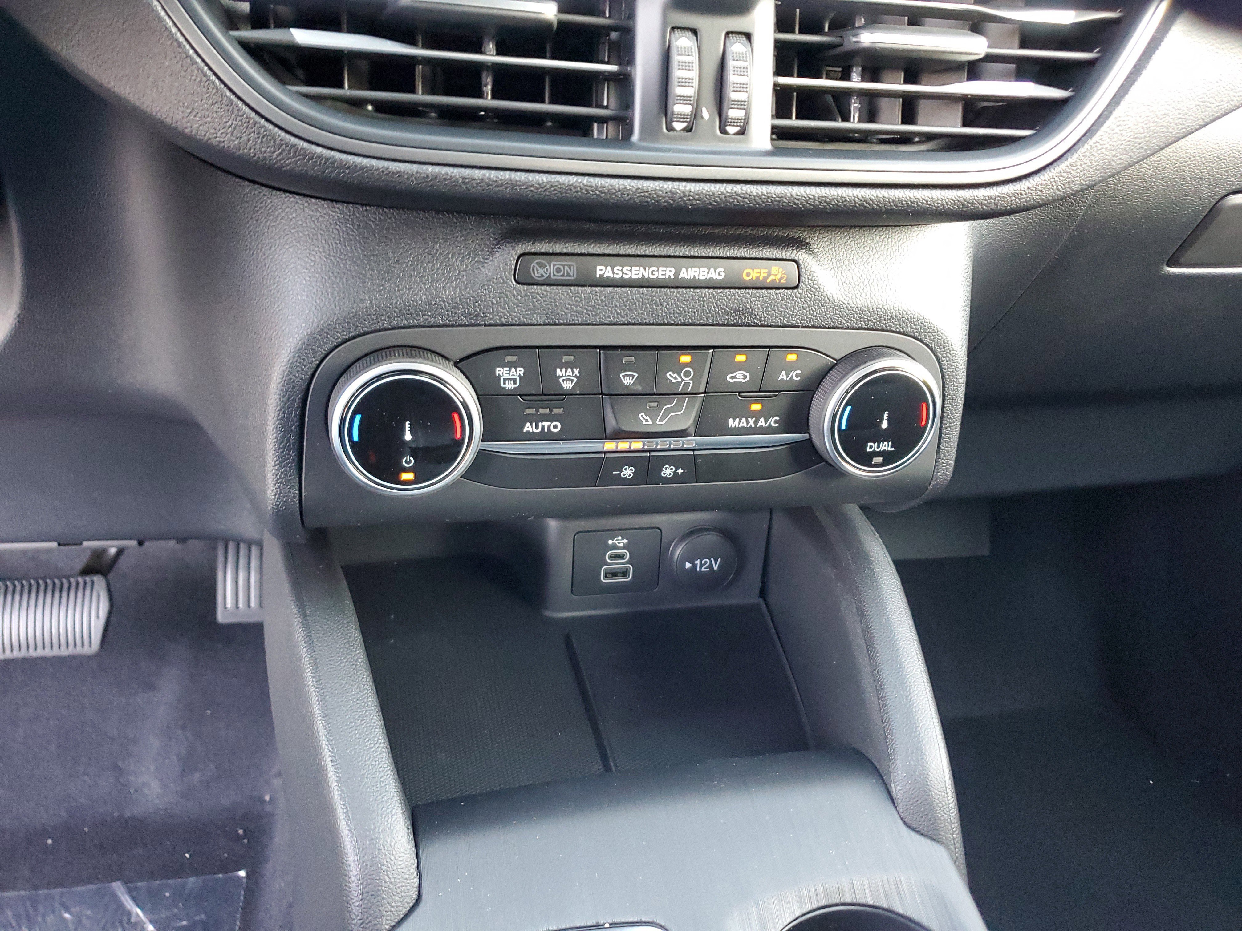 New 2026 Ford Escape Active image 17