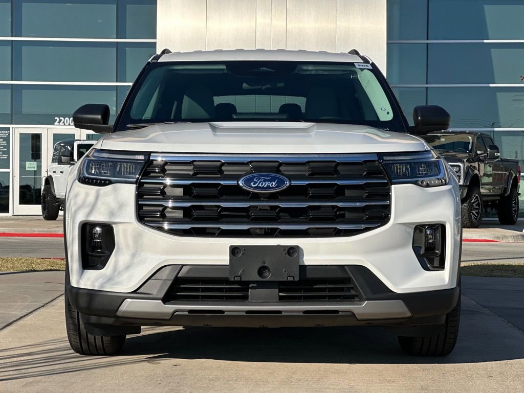 New 2026 Ford Explorer Active w/ Active Comfort Package image 60