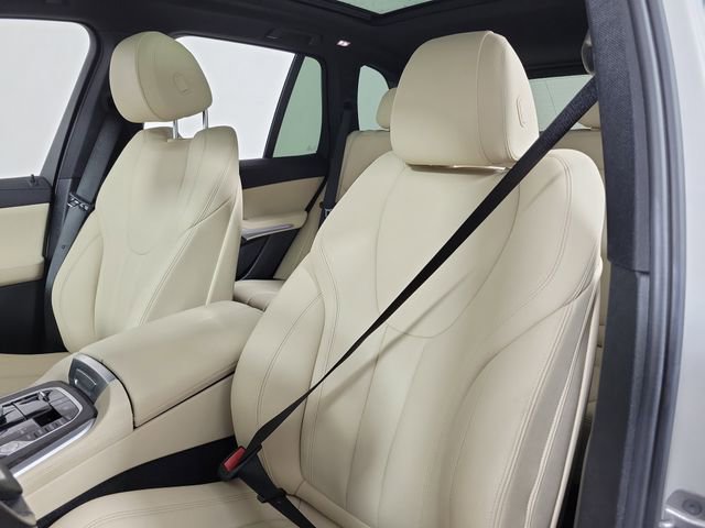 Used 2022 BMW X5 xDrive45e w/ Climate Comfort Package AWD/4WD image 20