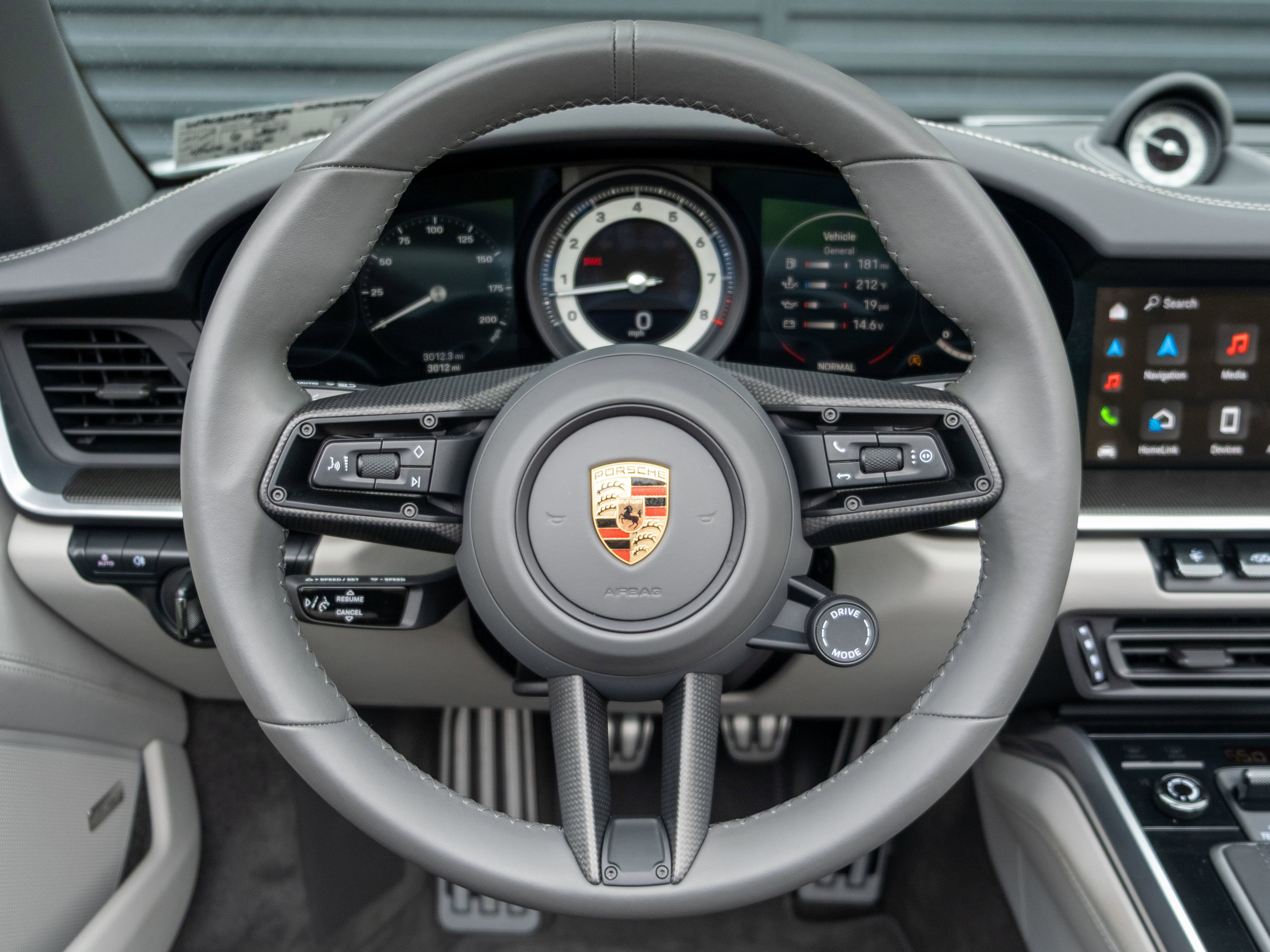 Certified 2024 Porsche 911 Carrera S RWD image 6