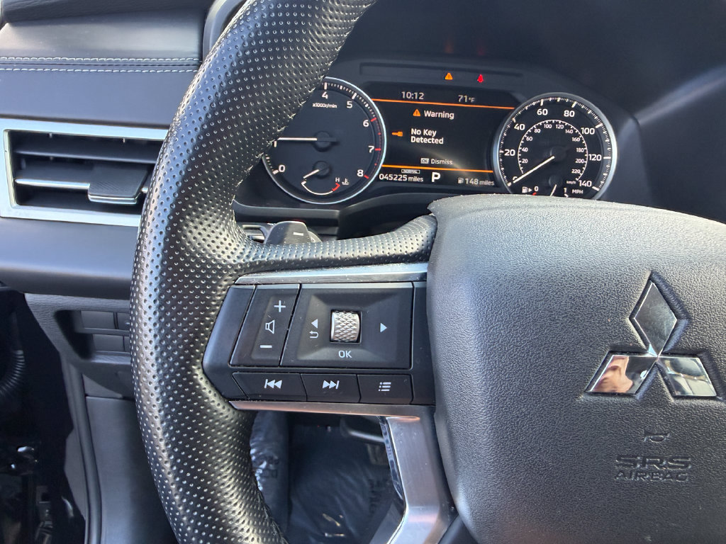 Used 2024 Mitsubishi Outlander SE FWD image 19