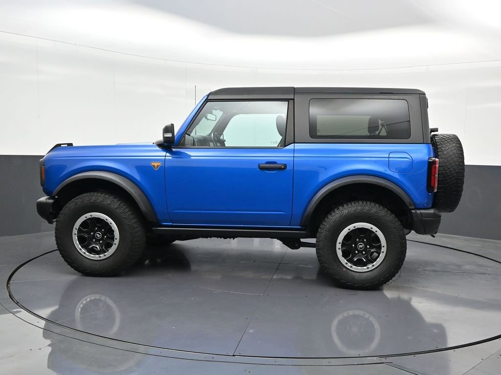 Used 2022 Ford Bronco Badlands image 2