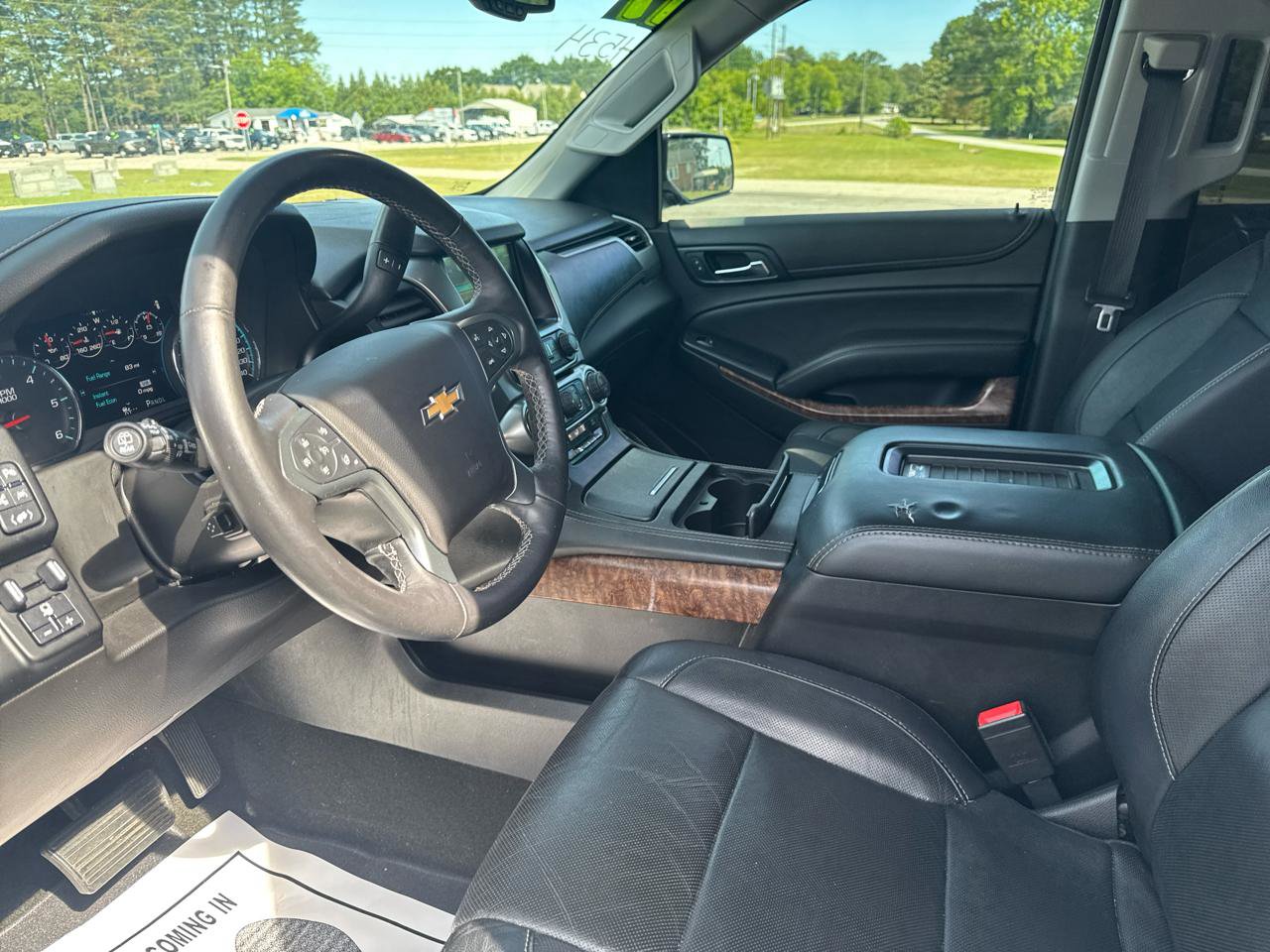Used 2017 Chevrolet Tahoe Premier AWD/4WD image 11