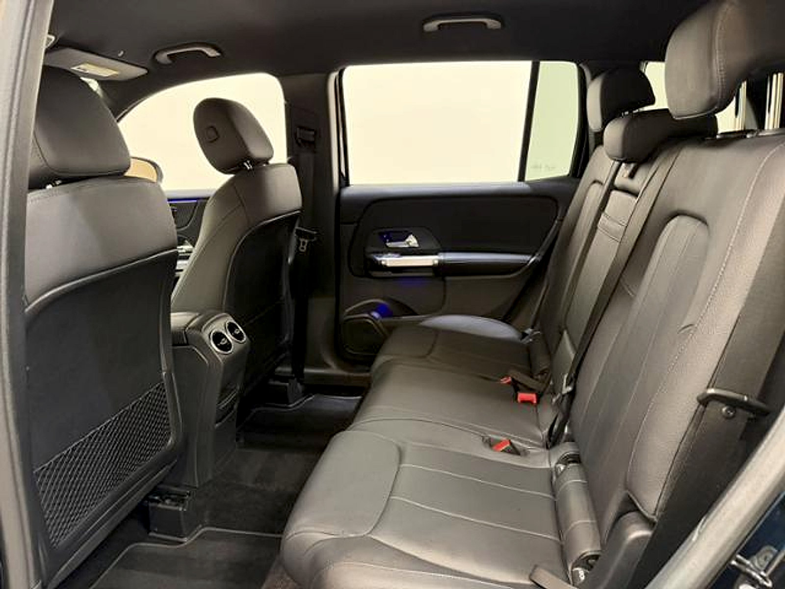 Used 2024 Mercedes-Benz GLB 250 image 18