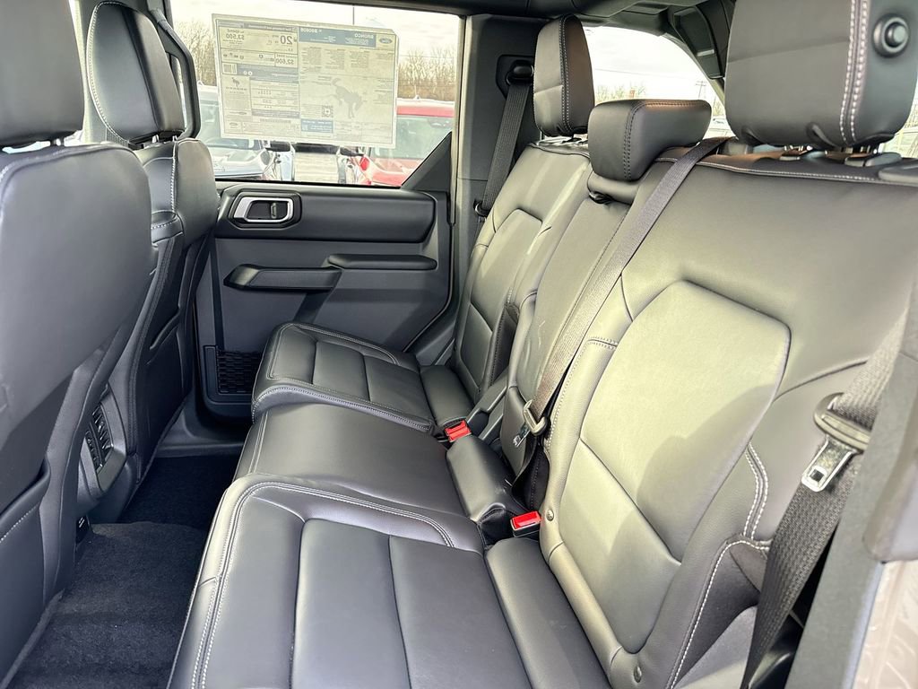 New 2025 Ford Bronco Outer Banks image 24