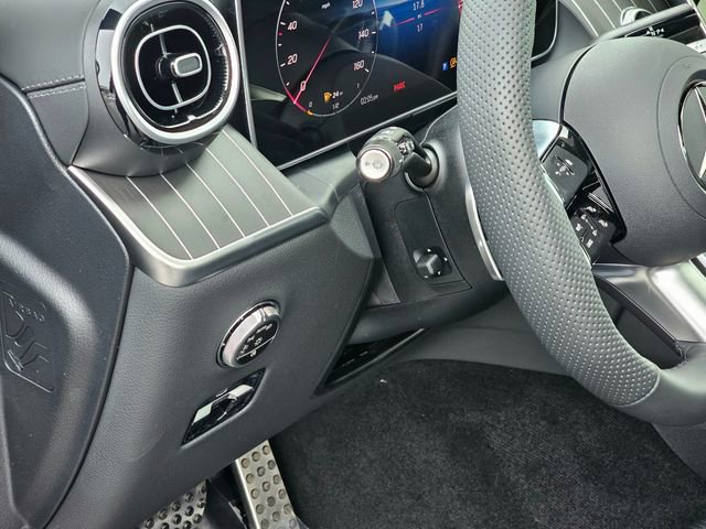 New 2026 Mercedes-Benz GLC 300 4MATIC image 11