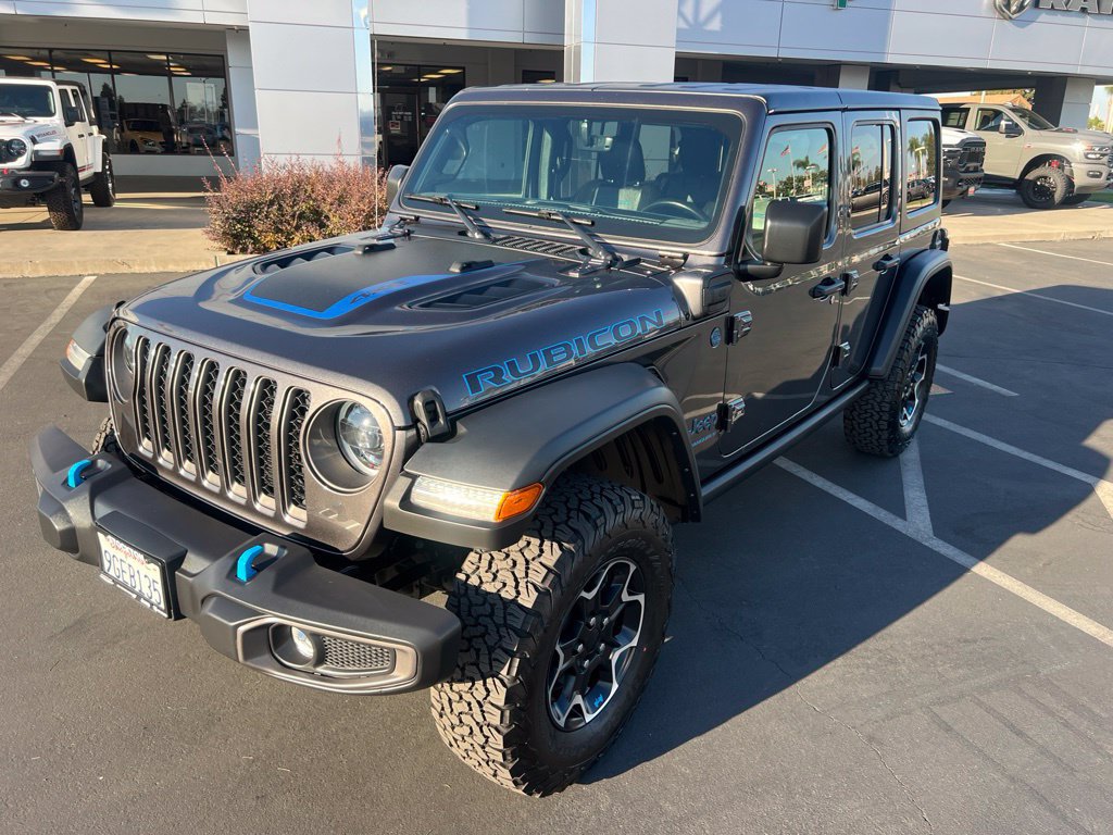 Used 2023 Jeep Wrangler Unlimited Rubicon 4xe w/ Cold Weather Group AWD/4WD image 4