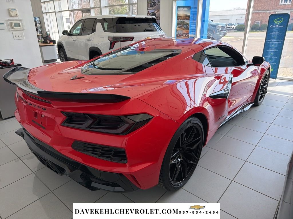 Used 2024 Chevrolet Corvette Z06 image 4