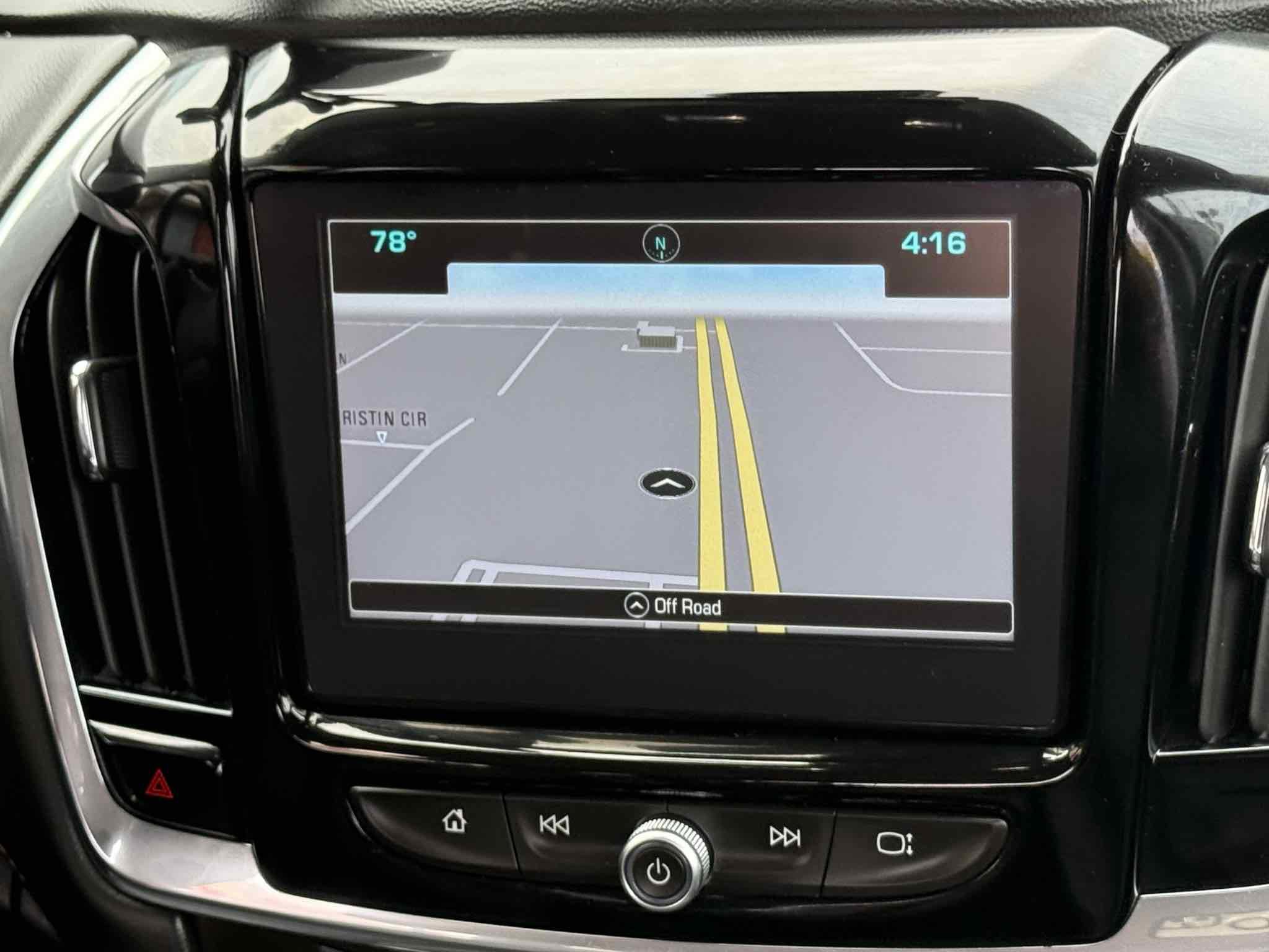 Used 2018 Chevrolet Traverse LT image 48