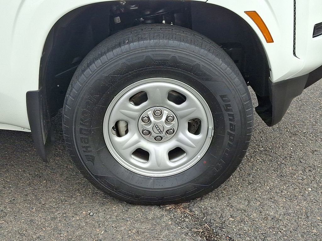 Certified 2024 Nissan Frontier S w/ Technology Package image 8