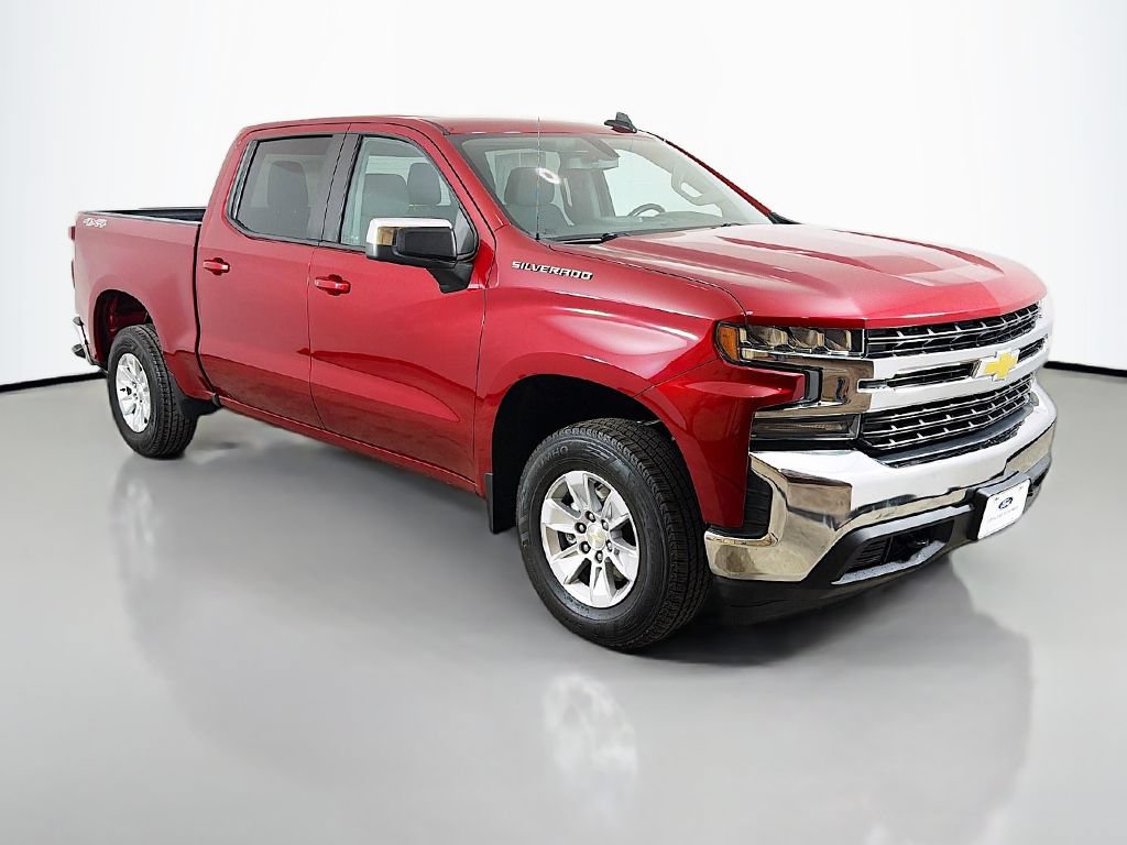 Used 2022 Chevrolet Silverado 1500 LT AWD/4WD image 2