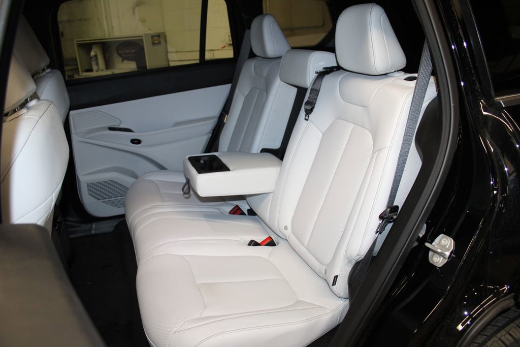 New 2026 Jeep Cherokee Limited AWD/4WD image 30