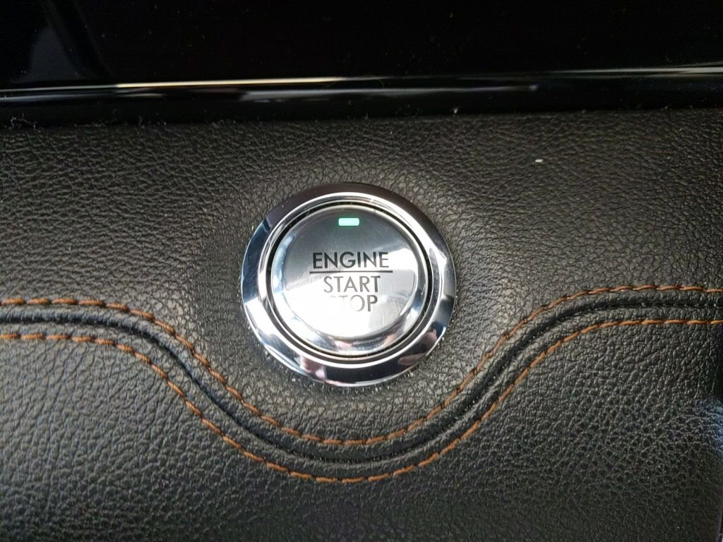 Used 2021 Lincoln Navigator Reserve AWD/4WD image 29
