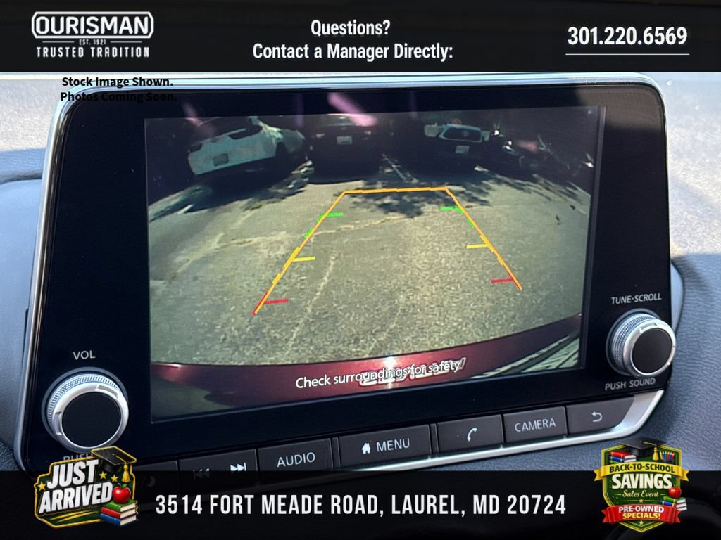 Used 2025 Nissan Sentra SV FWD image 22